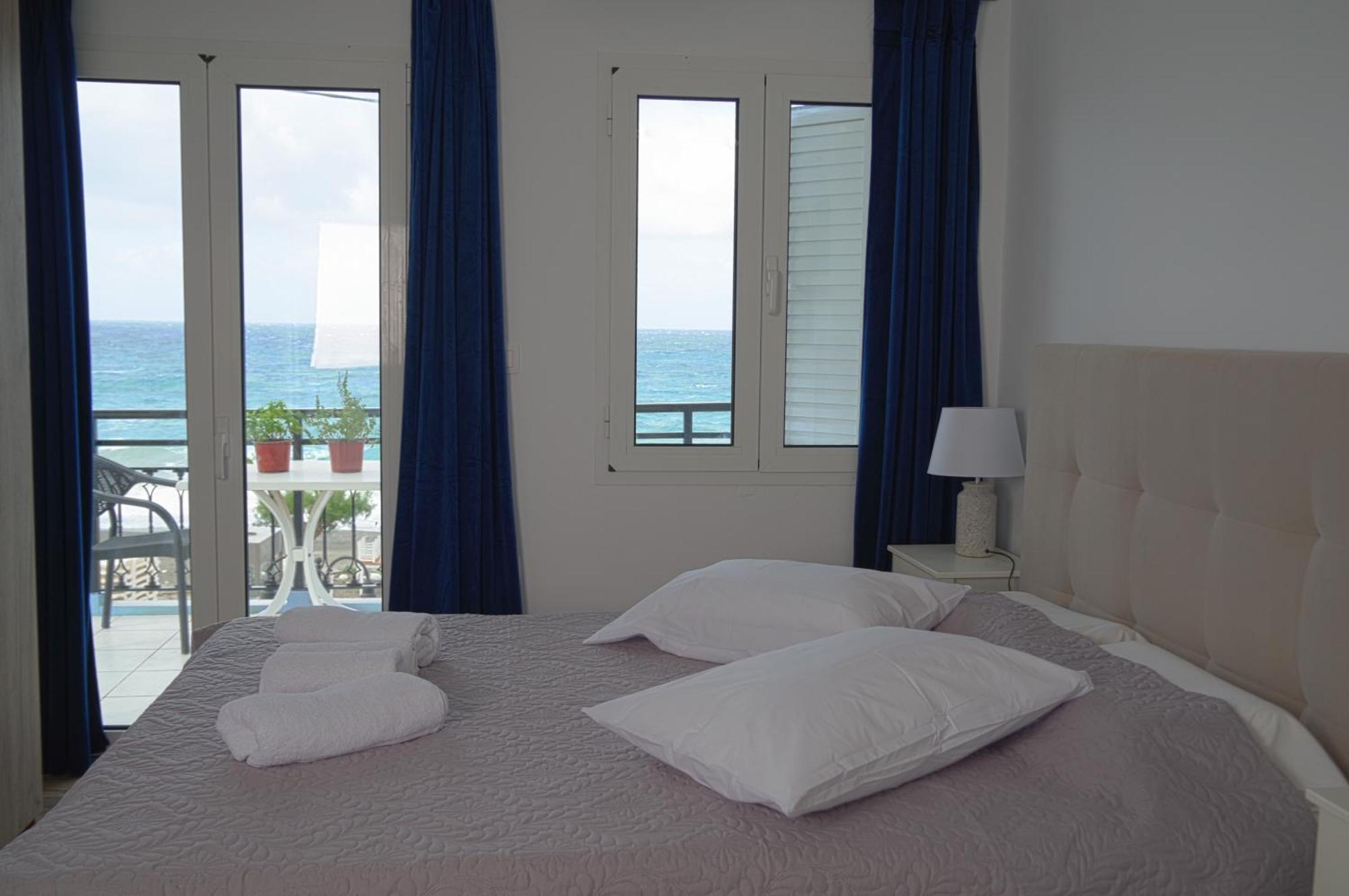 Soso'S Apartments -Vacations Next To The Beach Psari Forada エクステリア 写真